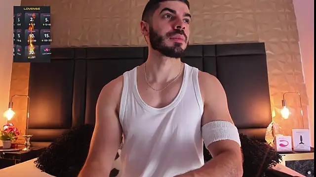 AxelThompson  online show from 10/08/25, 11:52