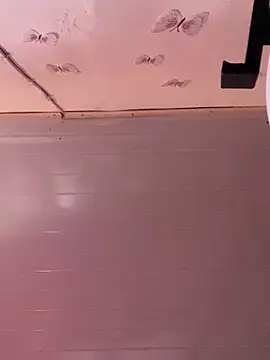 Snapshot of GeileErica chatting on 12/18/25, 05:19 GeileErica online show from 12/18/25, 05:19