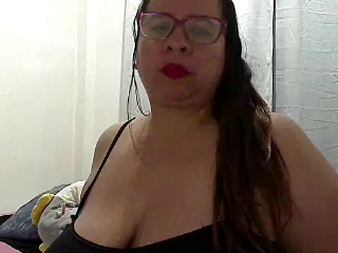 Snapshot of luciana69hot chatting on 02/20/25, 12:52 luciana69hot online show from 02/20/25, 12:52