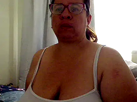 Snapshot of luciana69hot chatting on 02/24/25, 04:26 luciana69hot online show from 02/24/25, 04:26