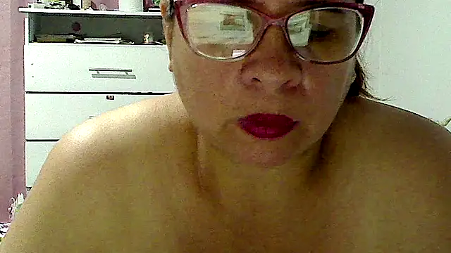 Snapshot of luciana69hot chatting on 02/25/26, 03:54 luciana69hot online show from 02/25/26, 03:54