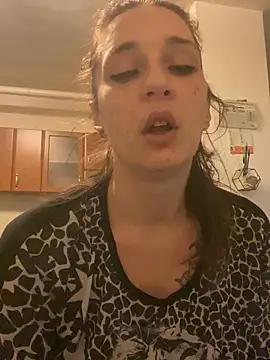 Snapshot of BestSexForYou chatting on 04/02/26, 02:15 BestSexForYou online show from 04/02/26, 02:15