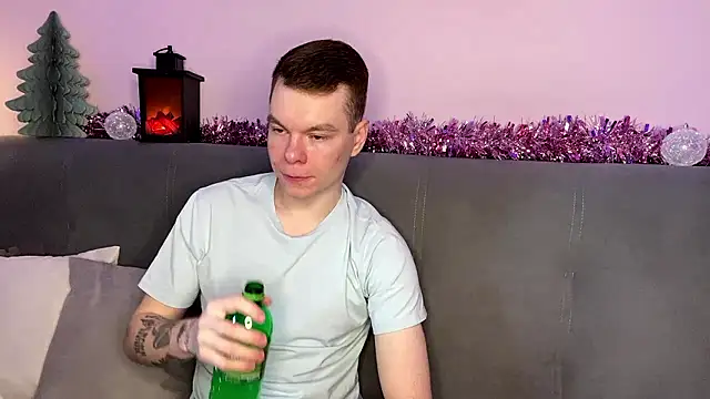 julielourens online show from 01/07/26, 08:06