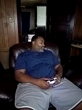 Snapshot of Mrbull67 chatting on 10/03/25, 03:53 Mrbull67 online show from 10/03/25, 03:53