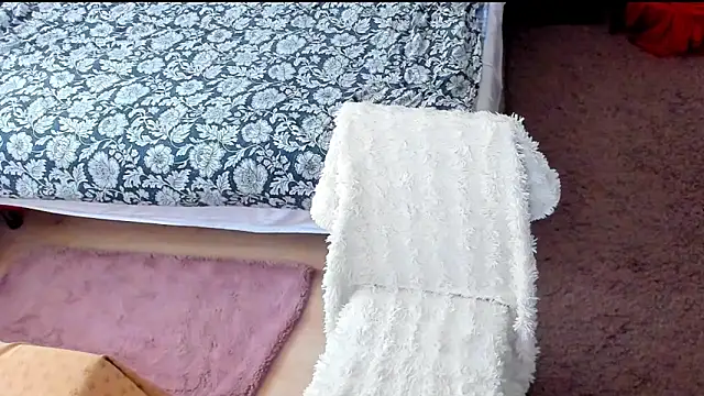 Squirt Kimm online show from 02/13/26, 08:43