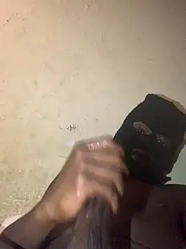 Snapshot of xgeee chatting on 09/23/25, 10:46 xgeee online show from 09/23/25, 10:46