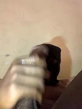 Snapshot of xgeee chatting on 10/07/25, 11:07 xgeee online show from 10/07/25, 11:07