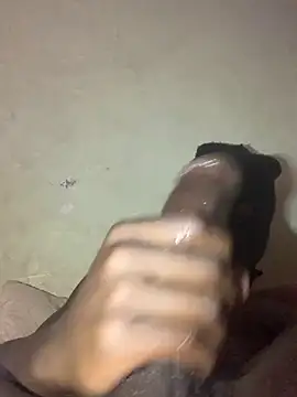 Snapshot of xgeee chatting on 10/08/25, 01:09 xgeee online show from 10/08/25, 01:09