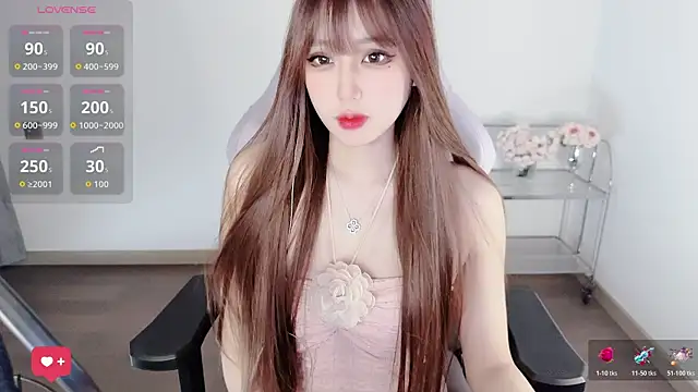 OwQoll online show from 04/15/26, 04:52