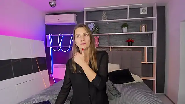 Snapshot of ChristyBrook chatting on 10/30/25, 09:15 ChristyBrook online show from 10/30/25, 09:15