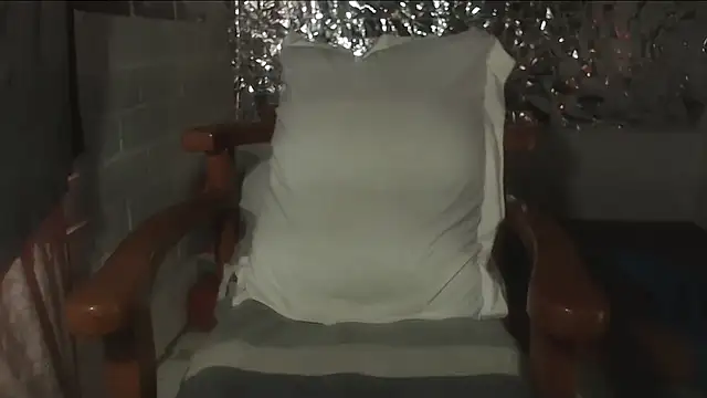 rose-crystal online show from 10/11/25, 09:57