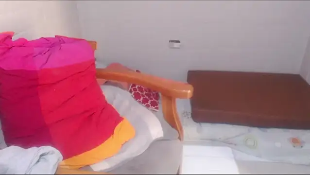 Snapshot of rose-crystal chatting on 03/13/26, 10:05 rose-crystal online show from 03/13/26, 10:05