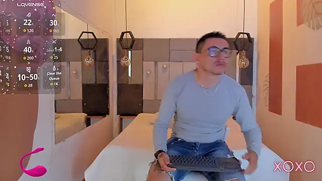 FreyrStone online show from 12/14/25, 05:35