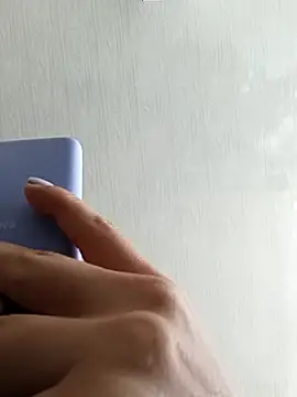 Snapshot of Belinda-Naughty chatting on 10/25/25, 02:35 Belinda-Naughty online show from 10/25/25, 02:35