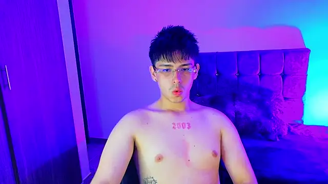 Maximo Miller online show from 09/10/25, 04:56