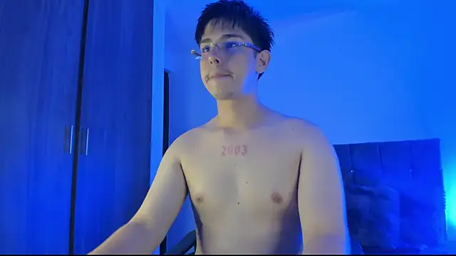 Maximo Miller online show from 09/19/25, 02:46