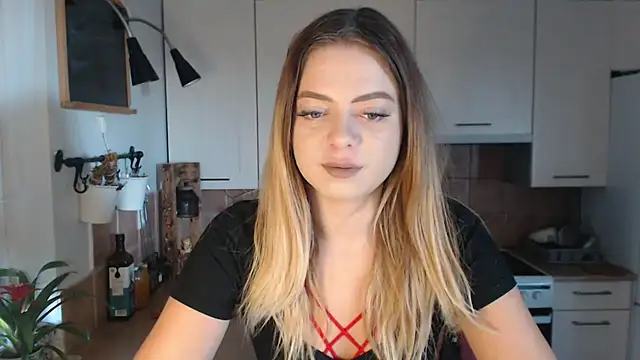 BuffyxLUST online show from 10/21/25, 07:20