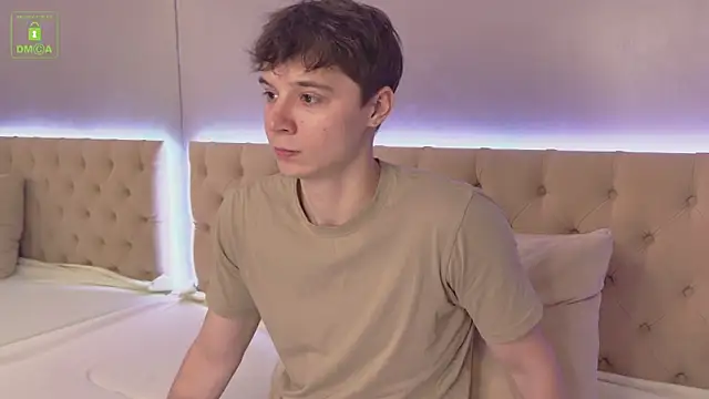 AnthonyHall online show from 10/01/25, 10:43