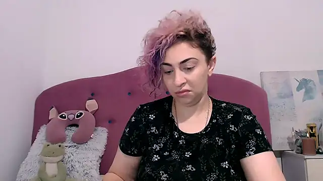 Snapshot of AAARUNY chatting on 11/23/25, 11:21 AAARUNY online show from 11/23/25, 11:21