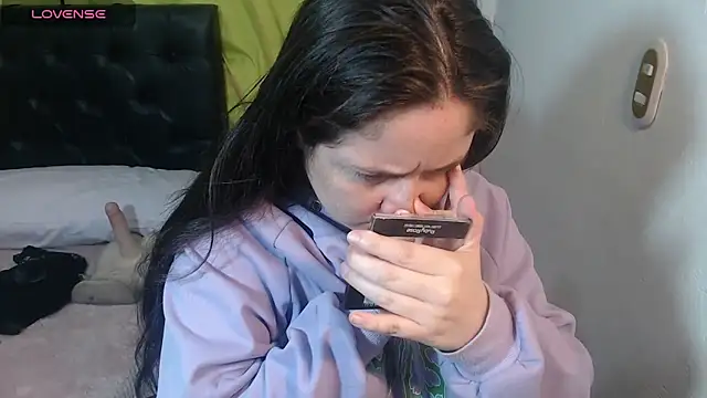 KrystalAdams online show from 03/31/26, 01:22