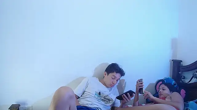 Snapshot of Aria_Arthur chatting on 11/08/25, 11:43 Aria Arthur online show from 11/08/25, 11:43