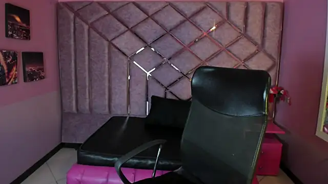 Pamela Squirtt online show from 04/02/26, 12:36