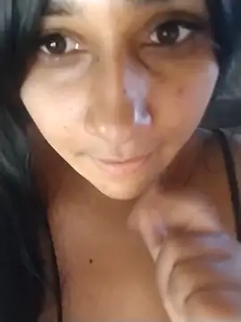 Snapshot of srtsara chatting on 04/20/26, 01:36 srtsara online show from 04/20/26, 01:36