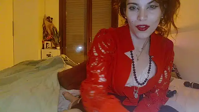 Snapshot of refem9 chatting on 11/18/25, 06:12 refem9 online show from 11/18/25, 06:12