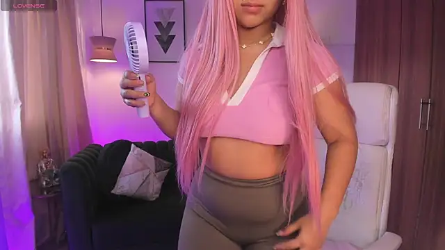 DANDARA THOM online show from 11/15/25, 11:29