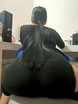 Snapshot of Azahara_Arabic chatting on 09/12/25, 12:05 Azahara Arabic online show from 09/12/25, 12:05