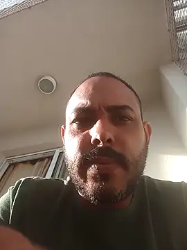 Snapshot of jfgustavo001 chatting on 03/13/26, 07:53 jfgustavo001 online show from 03/13/26, 07:53