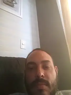 Snapshot of jfgustavo001 chatting on 03/27/26, 10:59 jfgustavo001 online show from 03/27/26, 10:59