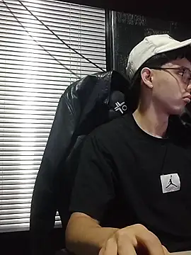 jacobs shelby online show from 10/18/25, 12:17