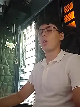 Snapshot of jacobs_shelby chatting on 11/04/25, 12:59 jacobs shelby online show from 11/04/25, 12:59