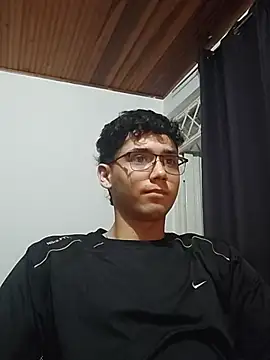 Snapshot of jacobs_shelby chatting on 11/26/25, 11:50 jacobs shelby online show from 11/26/25, 11:50