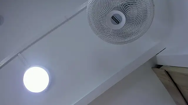 VICTORIAGRAYS online show from 02/28/26, 11:11