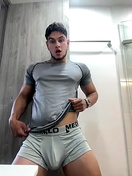 Snapshot of DaviesBrown chatting on 09/09/25, 09:58 DaviesBrown online show from 09/09/25, 09:58