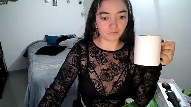 Snapshot of Came-II chatting on 11/05/25, 10:37 Came-II online show from 11/05/25, 10:37