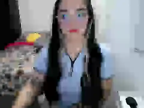 Snapshot of Came-II chatting on 12/15/25, 03:44 Came-II online show from 12/15/25, 03:44