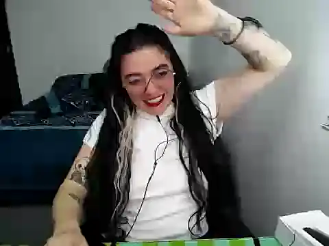 Snapshot of Came-II chatting on 03/13/26, 12:34 Came-II online show from 03/13/26, 12:34