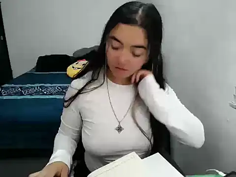 Snapshot of Came-II chatting on 03/18/26, 01:14 Came-II online show from 03/18/26, 01:14