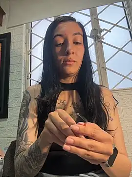 SALOME KORLAND online show from 12/18/25, 08:59