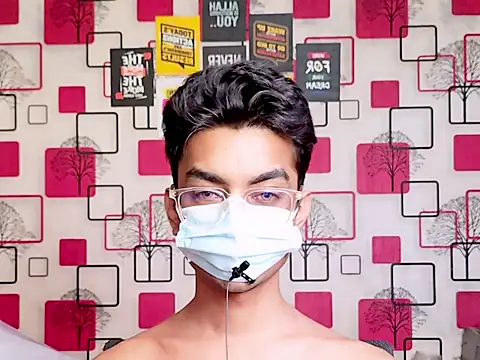 Snapshot of ChiseledCharm chatting on 09/13/25, 02:50 ChiseledCharm online show from 09/13/25, 02:50