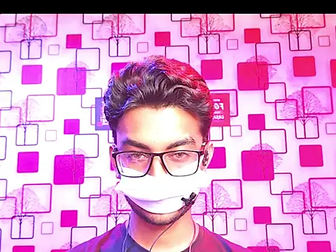 Snapshot of ChiseledCharm chatting on 09/20/25, 08:21 ChiseledCharm online show from 09/20/25, 08:21