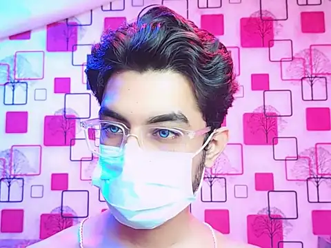 Snapshot of ChiseledCharm chatting on 10/27/25, 07:07 ChiseledCharm online show from 10/27/25, 07:07