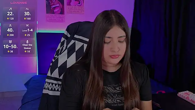 Snapshot of Gaby__Howards chatting on 11/24/25, 07:02 Gaby Howards online show from 11/24/25, 07:02