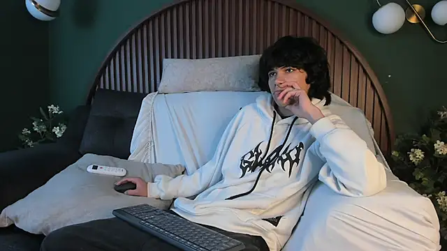 Diamond twink online show from 07/24/26, 07:17