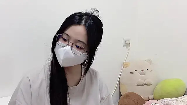 Snapshot of LHeart chatting on 03/23/26, 01:59 LHeart online show from 03/23/26, 01:59