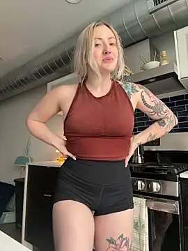 Snapshot of seeunexttuesday chatting on 09/12/25, 06:30 seeunexttuesday online show from 09/12/25, 06:30