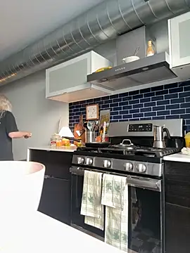 Snapshot of seeunexttuesday chatting on 09/28/25, 05:18 seeunexttuesday online show from 09/28/25, 05:18